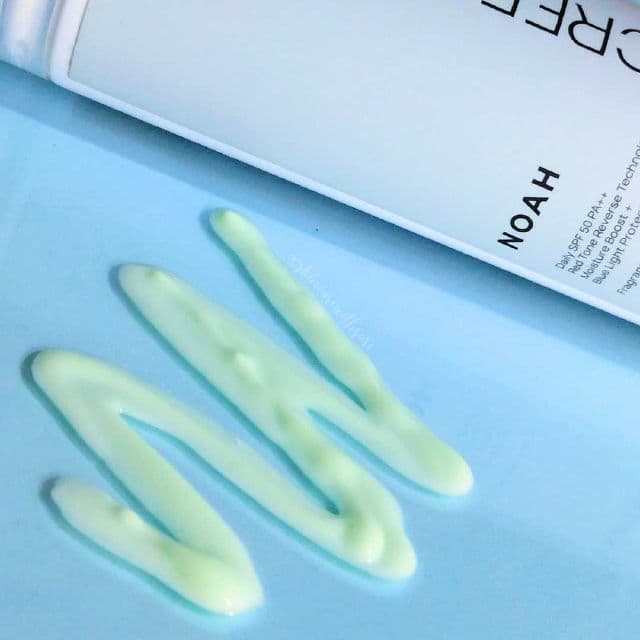 NOAH Sunscreen Air CC SPF 50 PA++ review photo by SkincareWithSari