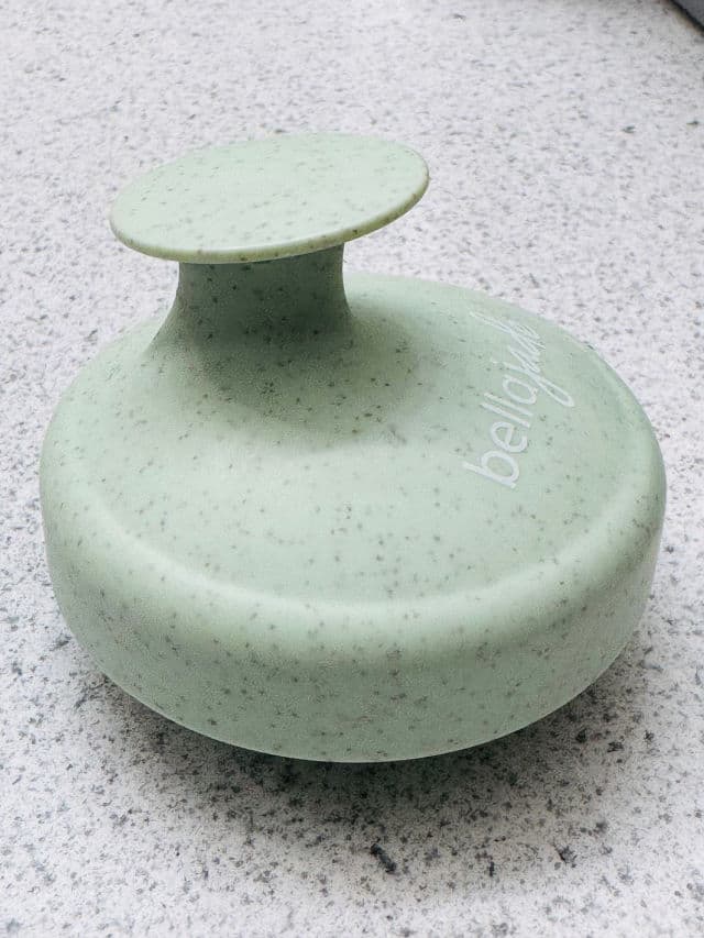 Bella Jade Botanicals Scalp & Head Massager Shampoo Brush review photo by myamoon1