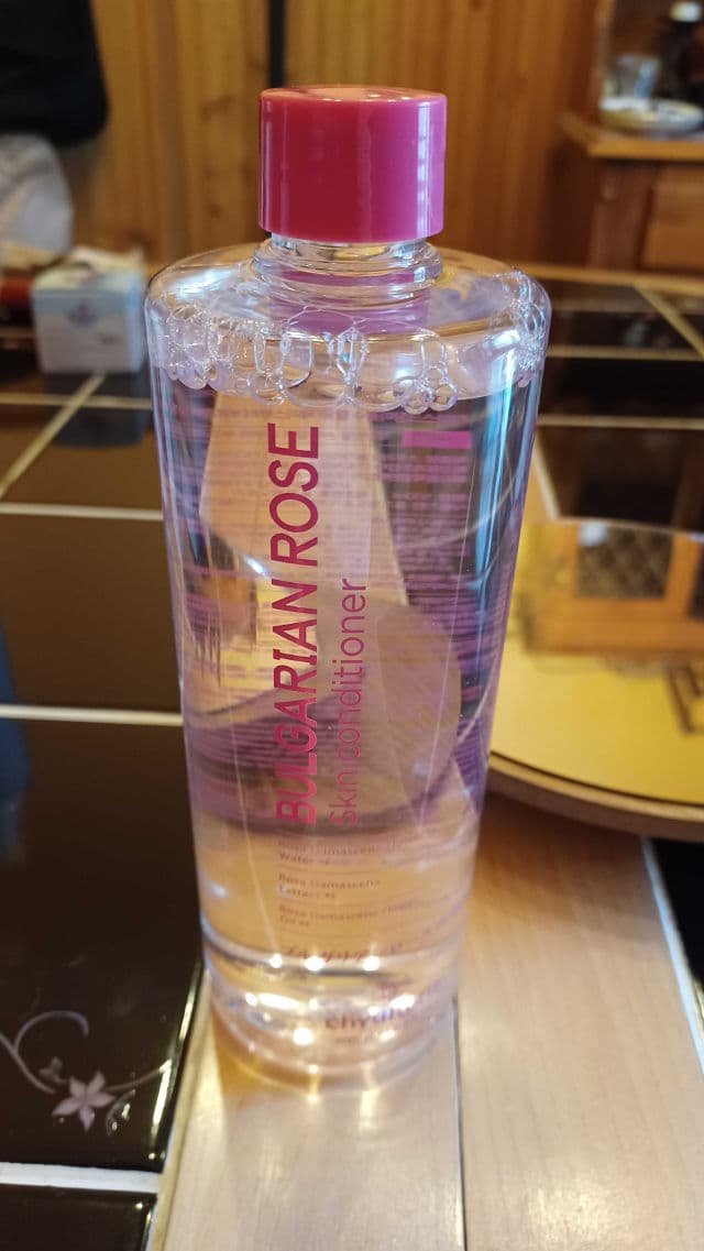 Chyururia Bulgarian Rose Skin Conditioner review photo by daliajulius