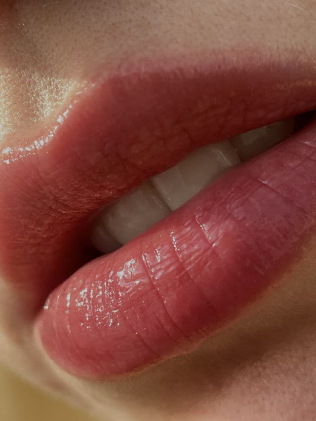 Romand 07 Jujube (Original Series) review photo by annikalovesglow