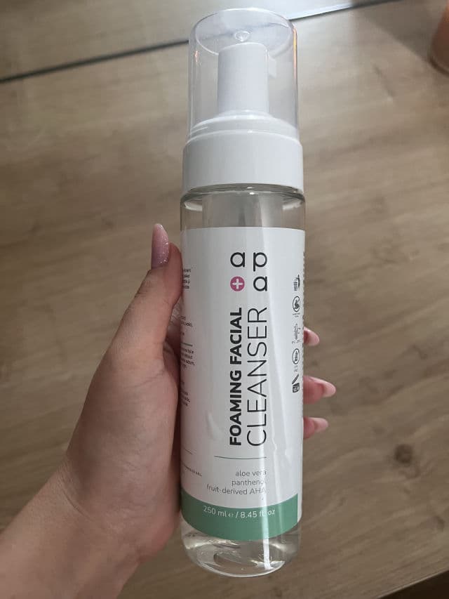 Synergy Therm Apa+ Foaming Facial Cleanser review photo by ginandskin