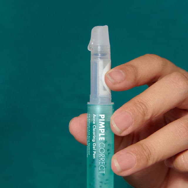 Hero Cosmetics Pimple Correct Acne-Clearing Gel Pen review photo by simplythebethblog