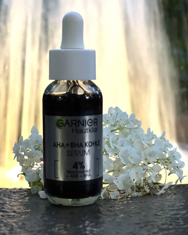 Garnier SkinActive 4% AHA + BHA Charcoal Serum review photo by alitestingbug