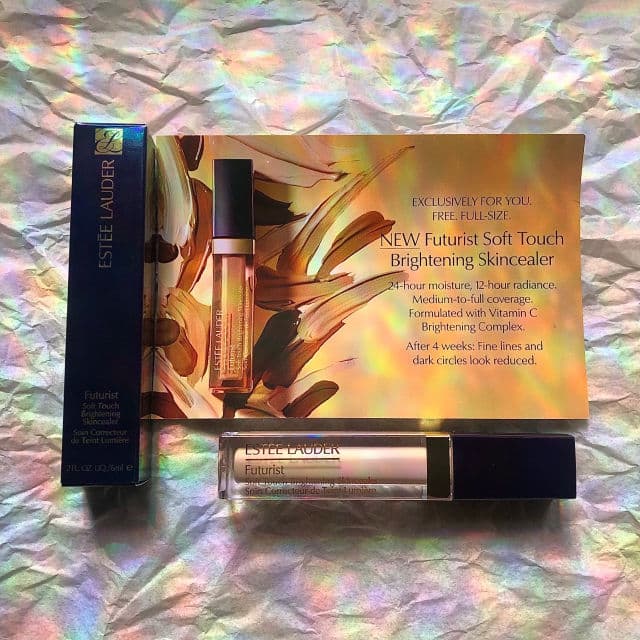 Estee Lauder Futurist Soft Touch Brightening Skincealer Concealer review photo by Cynicalrev