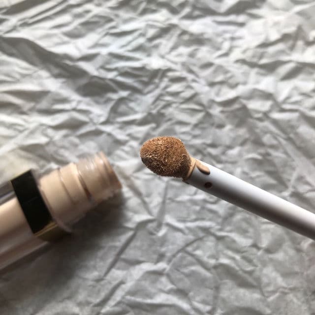 Estee Lauder Futurist Soft Touch Brightening Skincealer Concealer review photo by Cynicalrev