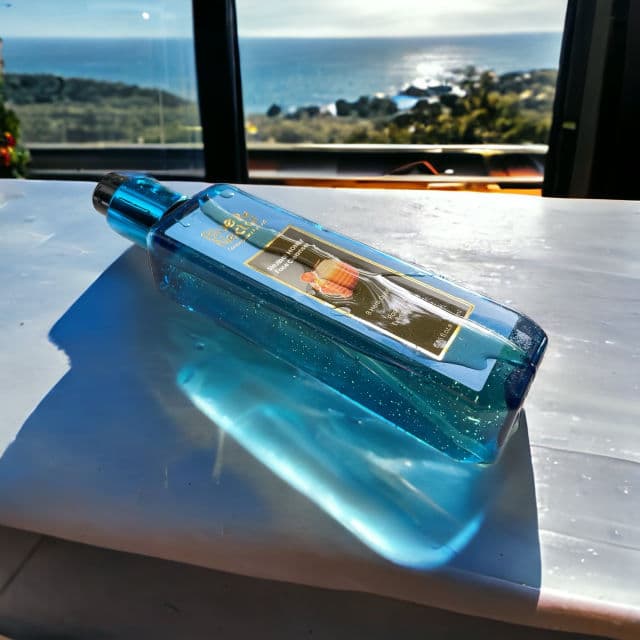 Blue Nectar Ayurvedic Honey and Aloevera Face Wash review photo by Marimara