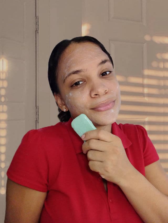 Avene Cleanance Jabón de Barra review photo by Gianny Valerio