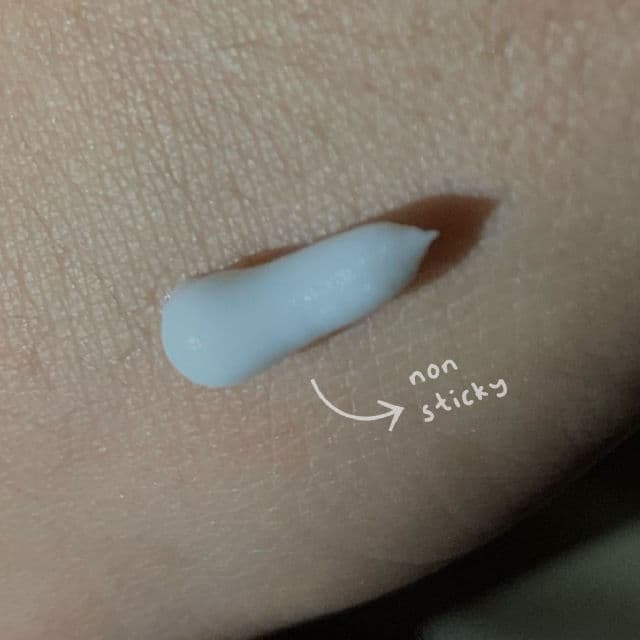 Dove Intensive Renew Deodorant Dry Serum Collagen + Vitamin B3 review photo by wndlr