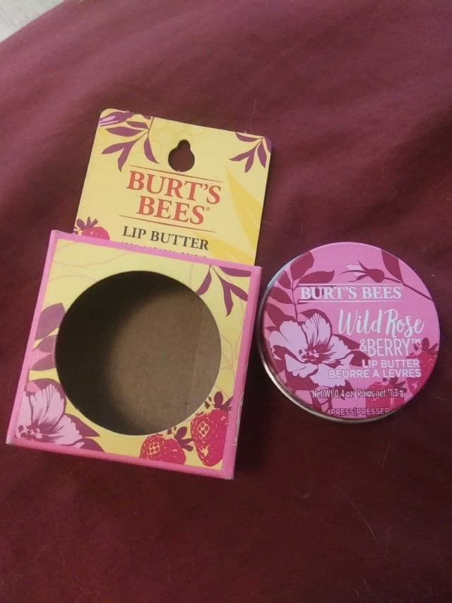 Burt's Bees Wild Rose & Berry Lip Butter review photo by Amanda83