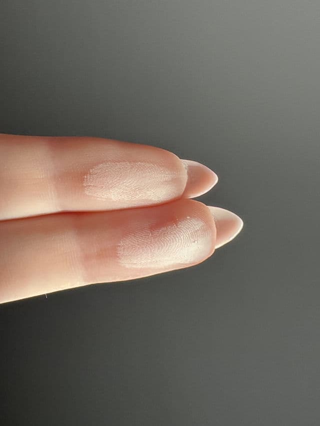 No7 Lift & Luminate Triple Action Translucent Finishing Pressed Powder review photo by BeautyCocktailBlog