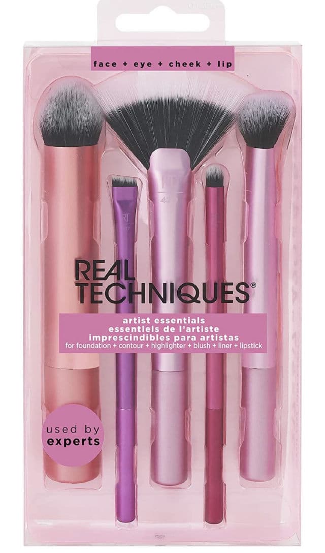 Real Techniques Makeup Brushes review photo by onlydeea87