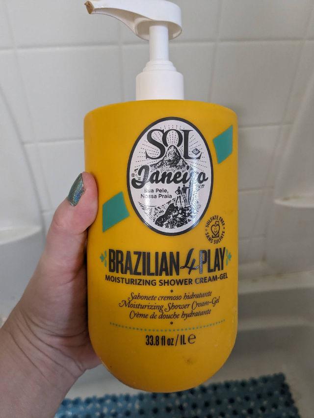 Brazilian 4 Play Moisturizing Shower Cream-Gel product review