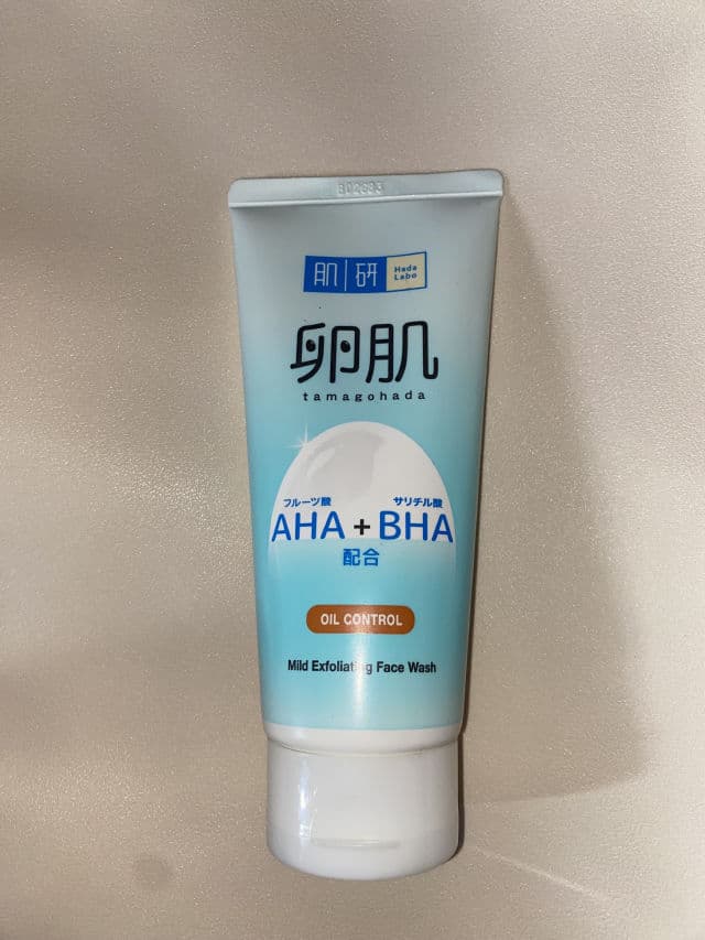Hada Labo AHA+BHA Oil Control Face Wash review photo by PickyBalqis