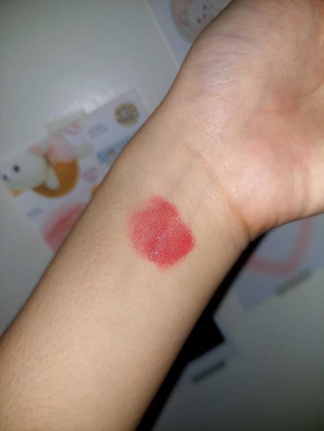 Chanel Rouge Coco Bloom review photo by hyexxna