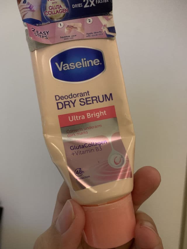Vaseline Deodorant Dry Serum Ultra Bright review photo by farahanishahdan