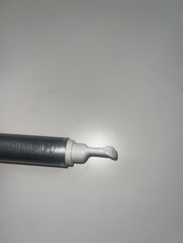 Juice Beauty STEM CELLULAR Anti-Wrinkle Eye Treatment review photo by cellysem