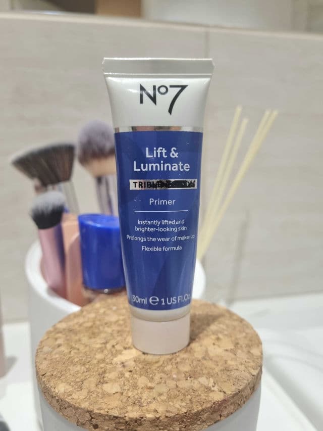 No7 Lift & Luminate Primer review photo by asi19962023