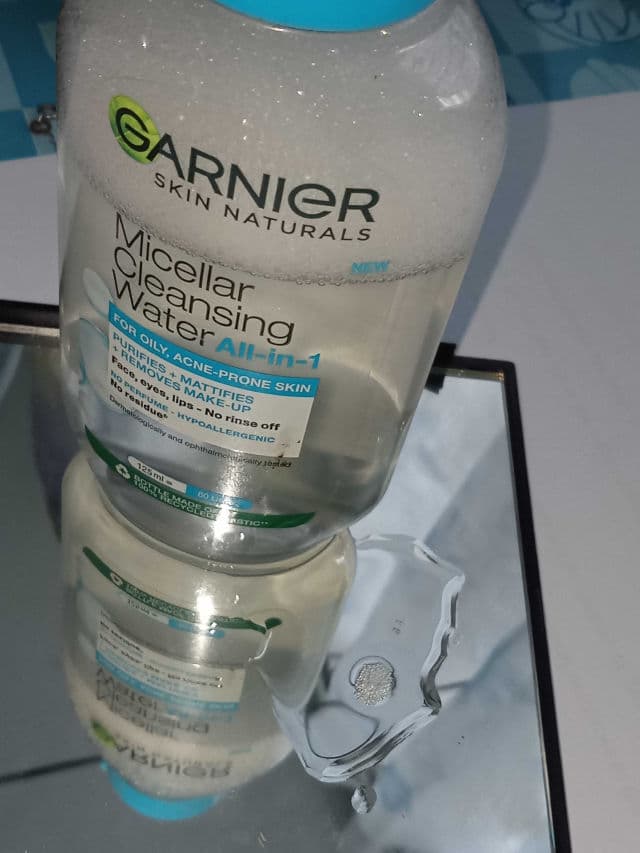 Garnier Micellar Cleansing Water For Oily Acne-Prone Skin review photo by lalileilalilali
