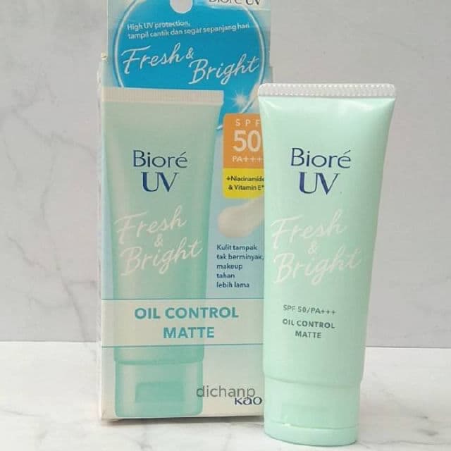 Biore UV Fresh & Bright Oil Control Matte SPF 50+ PA+++ review photo by dichanp