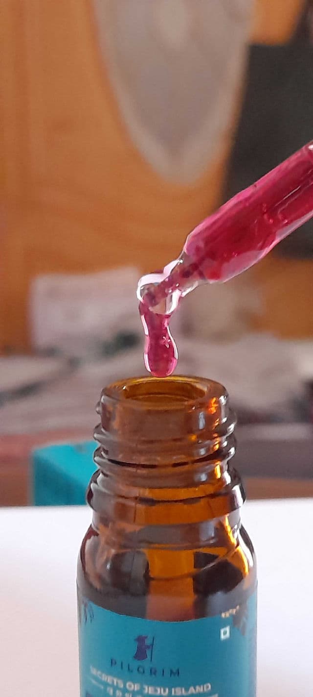 Pilgrim 25% AHA, 2% BHA, 5% PHA Peeling Solution review photo by skincareblogg1