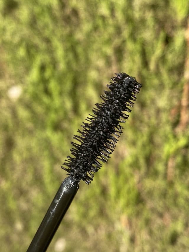 Oriflame The One Tremendous Mascara review photo by Waitingfirst