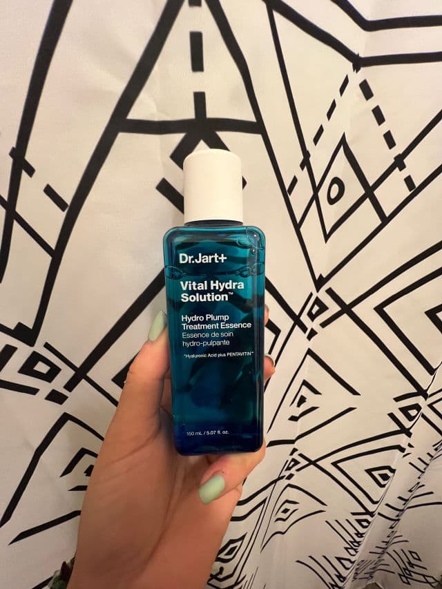Dr. Jart+ Vital Hydra Solution Hydro Plump Treatment Essence review photo by thegirlwasbad