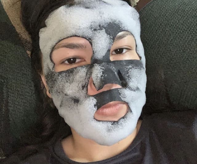 Yes to Tomatoes Detoxifying Bubbling Paper Mask review photo by rbkdevelasco