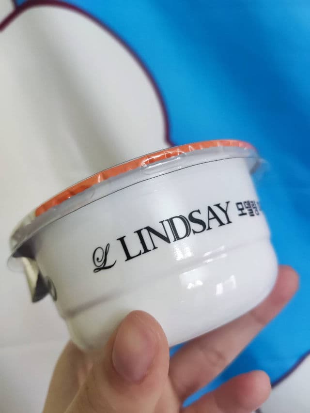 LINDSAY Vitamin Modeling Mask review photo by Emmacon2m