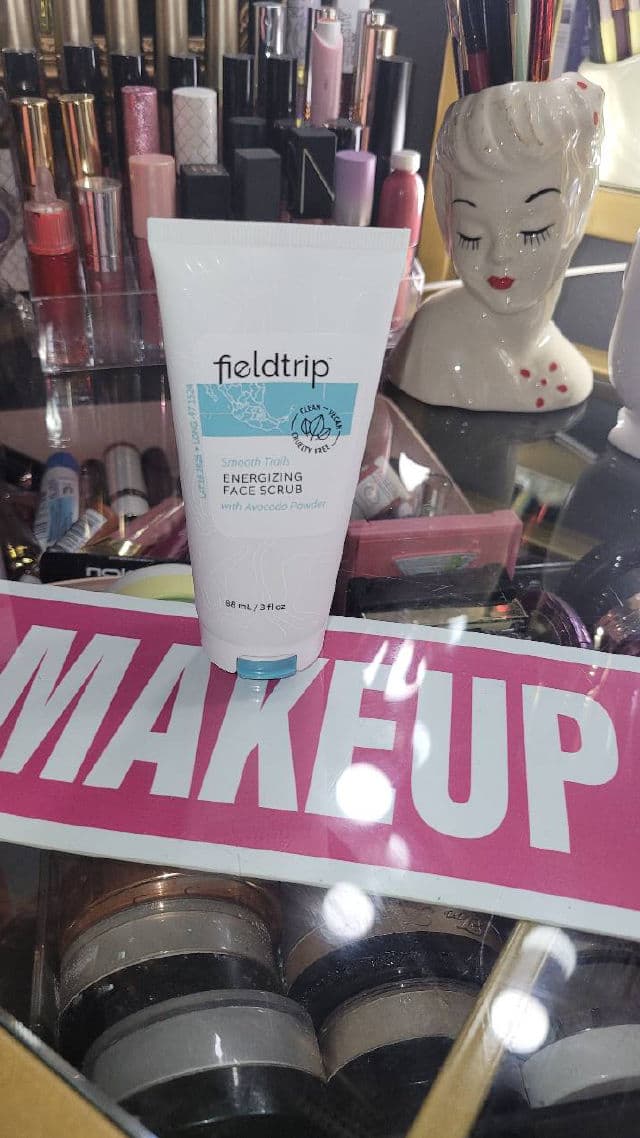 Fieldtrip Smooth Trails Energizing Face Scrub review photo by DaniLee