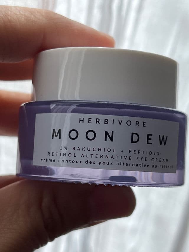 Herbivore Botanicals Moon Dew 1% Bakuchiol + Peptides Retinol Alternative Eye Cream review photo by CUPOFDEW