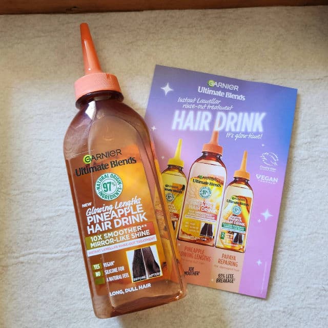 Garnier Ultimate Blends Glowing Lengths Pineapple Hair Drink review photo by DollsHead