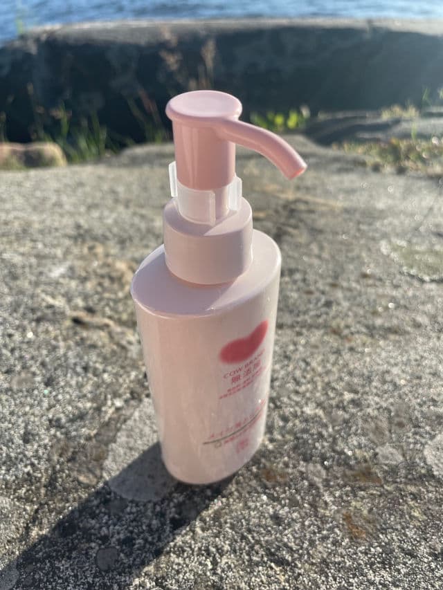 Cow Brand GYUNYU Additive Free Cleansing Milk review photo by skincareshortie