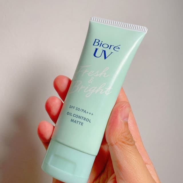 Biore UV Fresh & Bright Oil Control Matte SPF 50+ PA+++ review photo by MarinaRIN