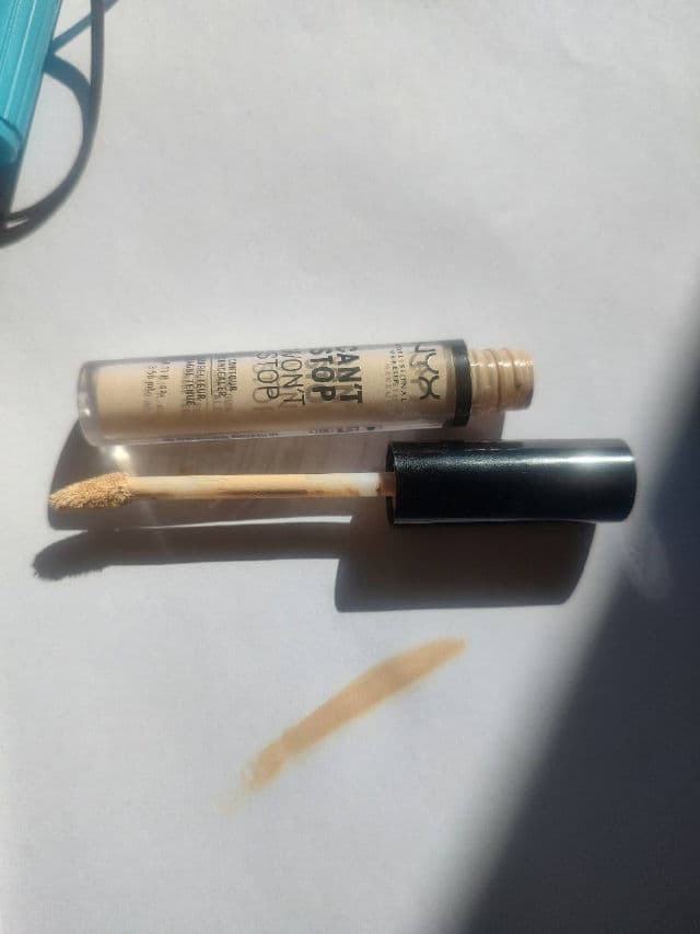 Nyx Cosmetics Can't Stop Won't Stop Contour Concealer review photo by Mariuci