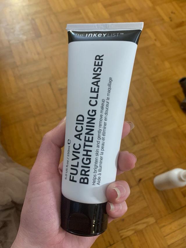 Fulvic Acid Brightening Cleanser product review