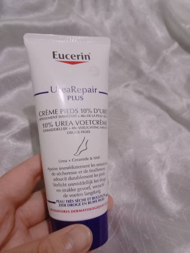 Eucerin UreaRepair Plus Crème Pieds 10% d'Urée review photo by annalifestyle999