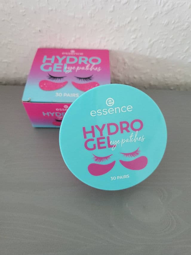 Essence Hydro Gel Eye Patches review photo by Namita