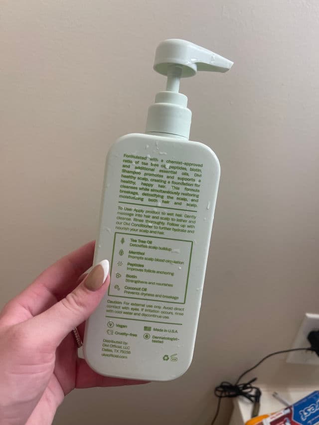 Divi Shampoo review photo by mhutnick