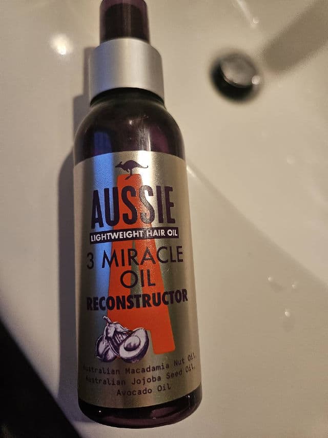 Aussie Reconstructor Lightweight Hair Oil review photo by kagu