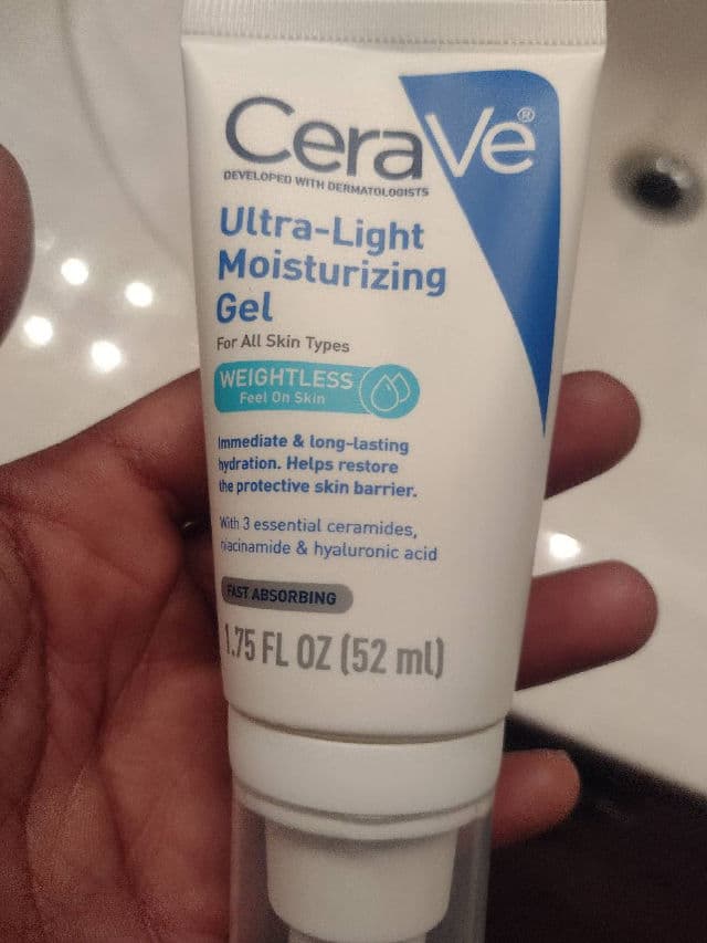 CeraVe Ultra-Light Moisturizing Gel review photo by Nadir