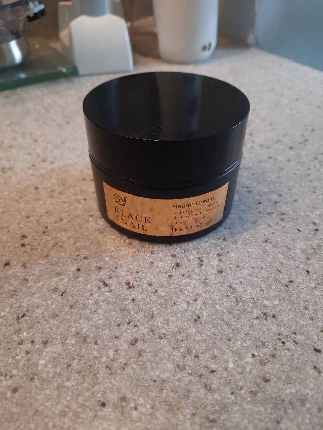 HOLIKA HOLIKA Prime Youth Black Snail Repair Cream review photo by CutestMyla2
