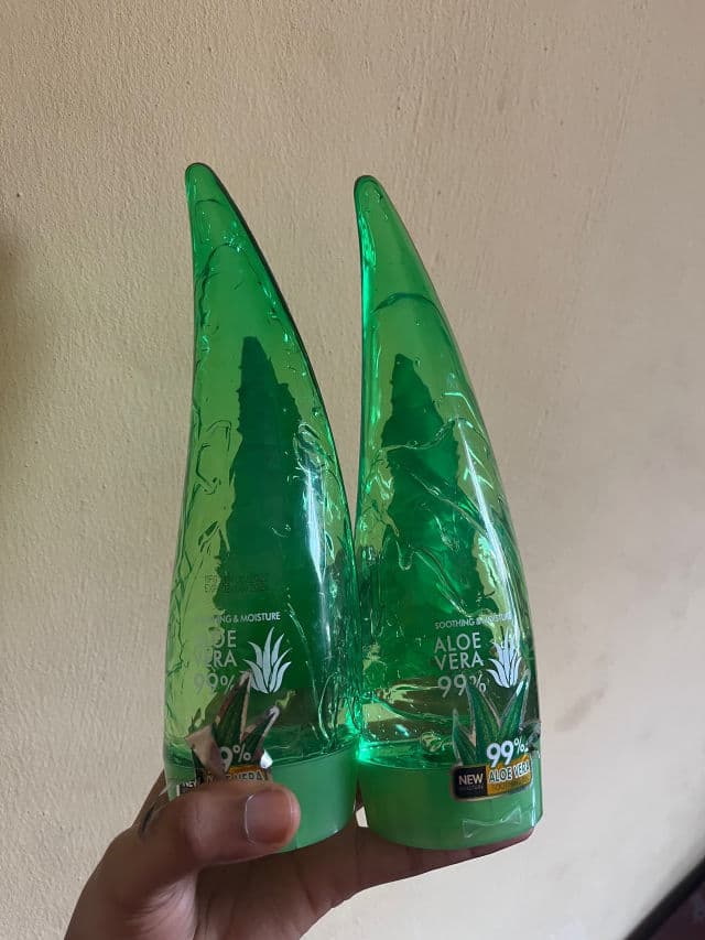 Malissa Kiss Aloe Vera 99.5 & Snow Lotus Soothing Gel review photo by Lamidare