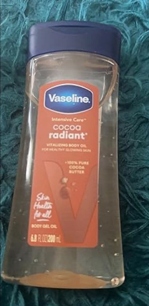Vaseline Intensive Care Cocoa Radiant Gel Oil review photo by Pickycarrie