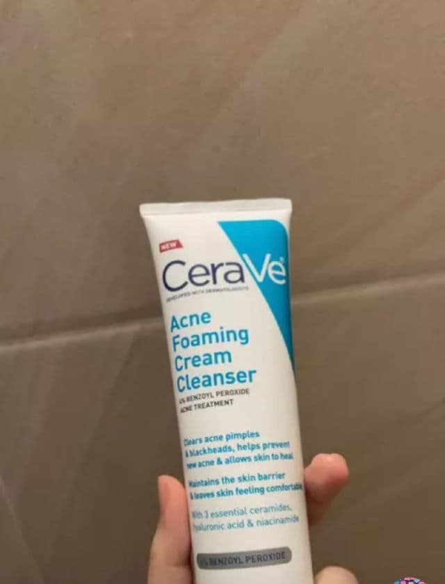 CeraVe Acne Foaming Cream Wash with Benzoyl Peroxide 10% review photo by aziram0khtar