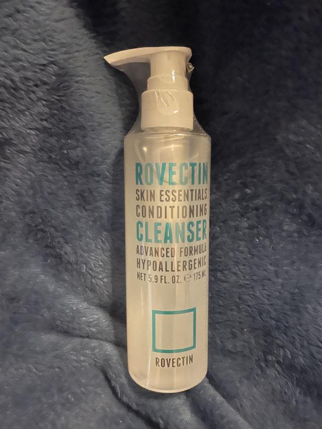 Skin Essentials Conditioning Cleanser product review