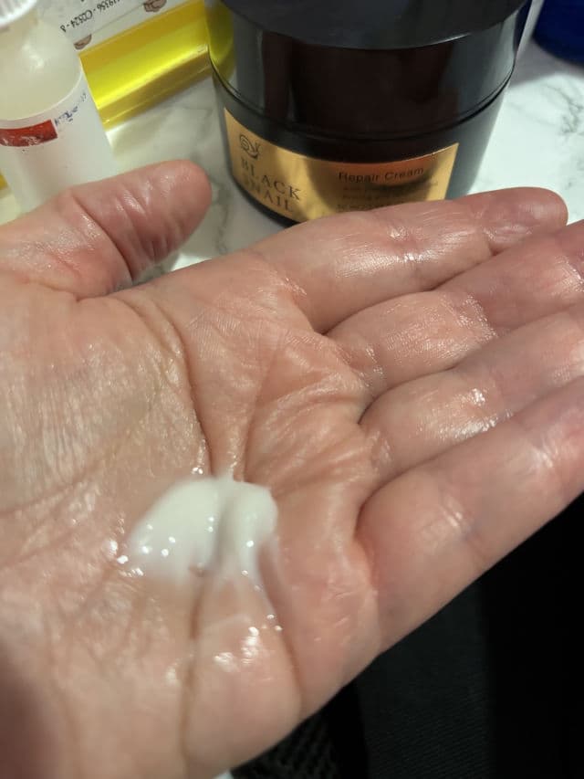 HOLIKA HOLIKA Prime Youth Black Snail Repair Cream review photo by Janet Lovell