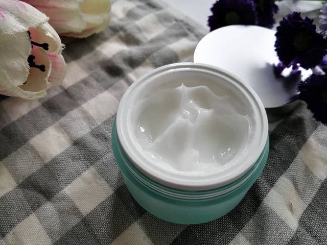 ACWELL Aqua Clinity Cream review photo by kaoriskincarejournal