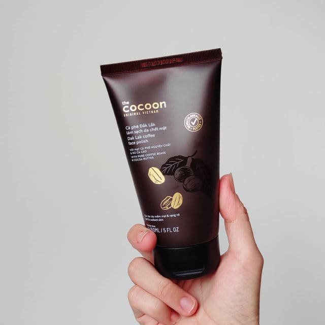 the Cocoon Dak Lak Coffee Face Polish review photo by kaoriskincarejournal