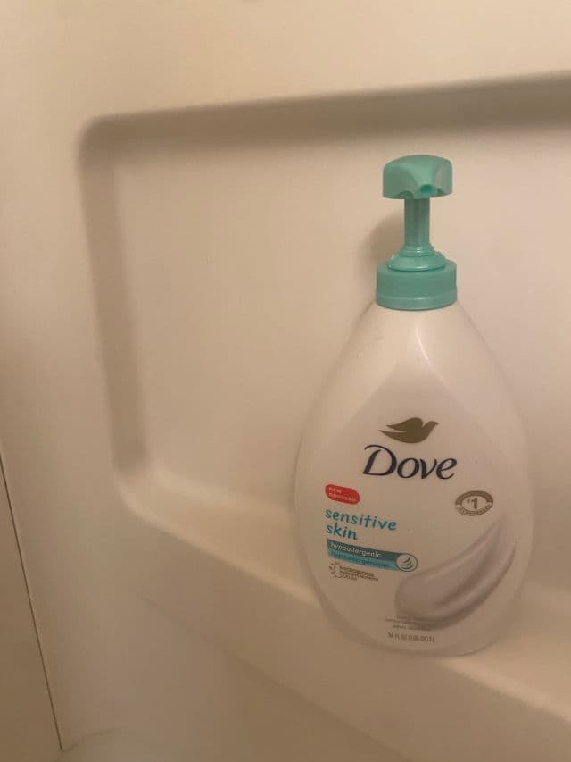 Dove Body Wash Sensitive Skin review photo by chasi