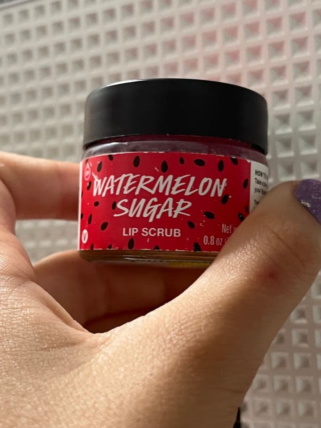 LUSH Watermelon Sugar Lip Scrub review photo by mayaskate